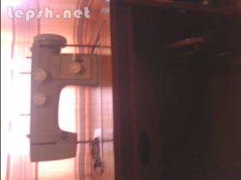 Меняю - швейная машина