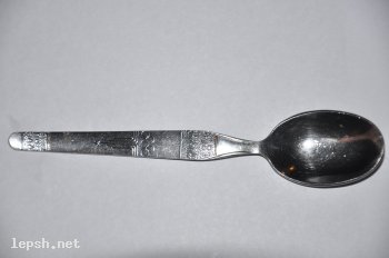 Меняю - ложка чайная с символикой Олимпиады 80 года