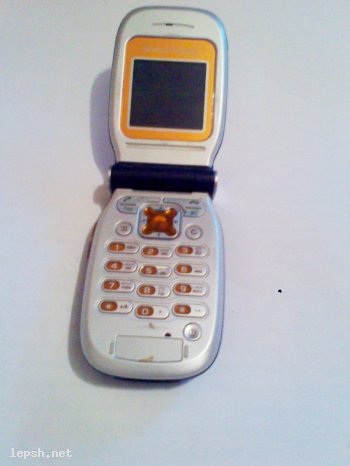 Меняю - Мобильный телефон  Sony Ericsson Z200
