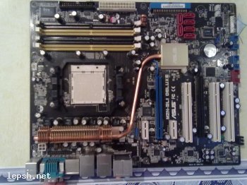 Меняю - Материнская плата ASUS M2N-SLI Deluxe