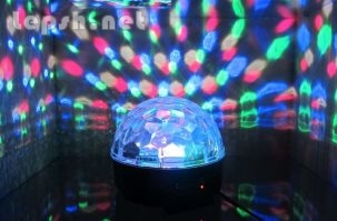 Продаю - Диско-шар Led Magic Ball Light (6 цветов) с MP3 плеером