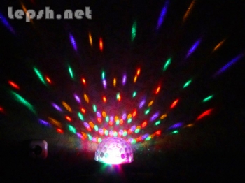 Продаю - Диско-шар Led Magic Ball Light SD-088 6 цветов с MP3 плеером