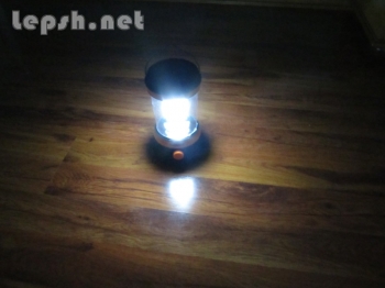 Продаю - Кемпинговый фонарь на солнечных батареях Pailide 24 led