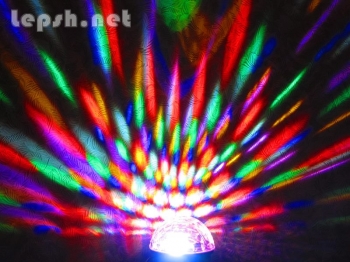 Продаю - Диско-шар Led Magic Ball Light SD-077 с MP3-плеером и Bluetooth