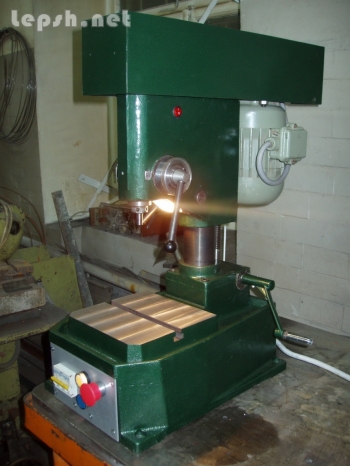 Продаю - Срочно продам  настольно-сверлильный станок! Очень дешево!
