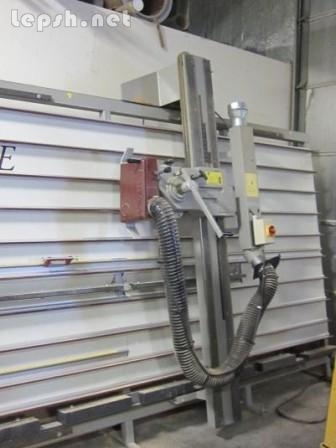 Продаю - Продам деревообрабатывающий раскроечный станок