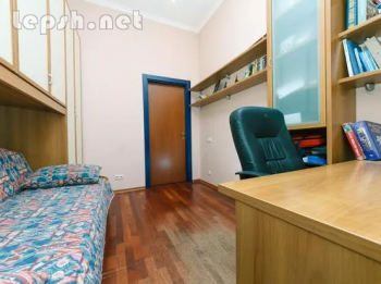 Продаю - Не Упусти Свой Шанс! Продажа 3к квартиры Центр Киев Б.Житомирская 21