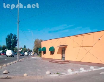 Продаю - Аренда отдельно стоящего Здания на ФАСАДЕ - 2 минуты от метро район ПОДОЛА.